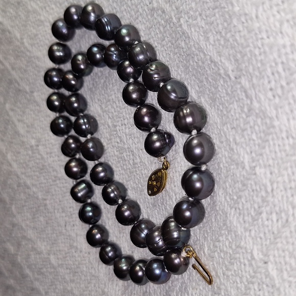 🦪 Stunning vintage black pearl knotted necklace. 18" freshwater dyed. - Picture 11 of 17